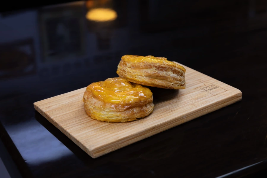 Round Guava Pastries