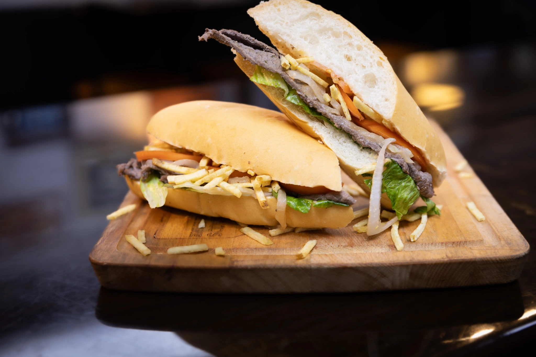 Pan con bistec